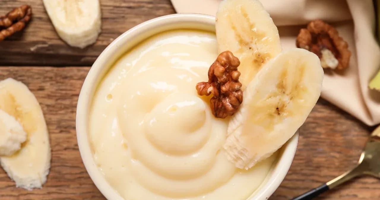 Jak zrobić pudding proteinowy - prosty przepis z wariantami dietetycznymi