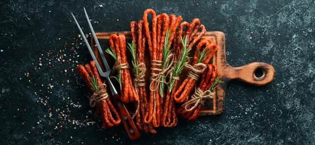 Czy kabanosy roślinne są zdrowe? Odkryj ich ukryte korzyści zdrowotne